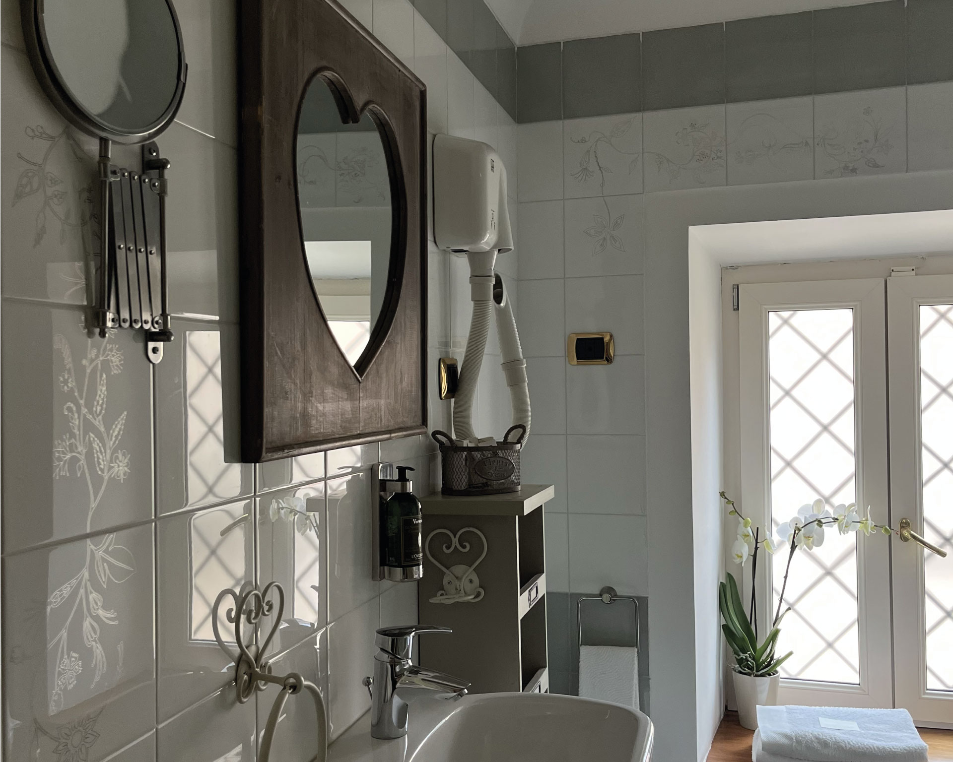 Villa-Euchelia---standard-gallery1